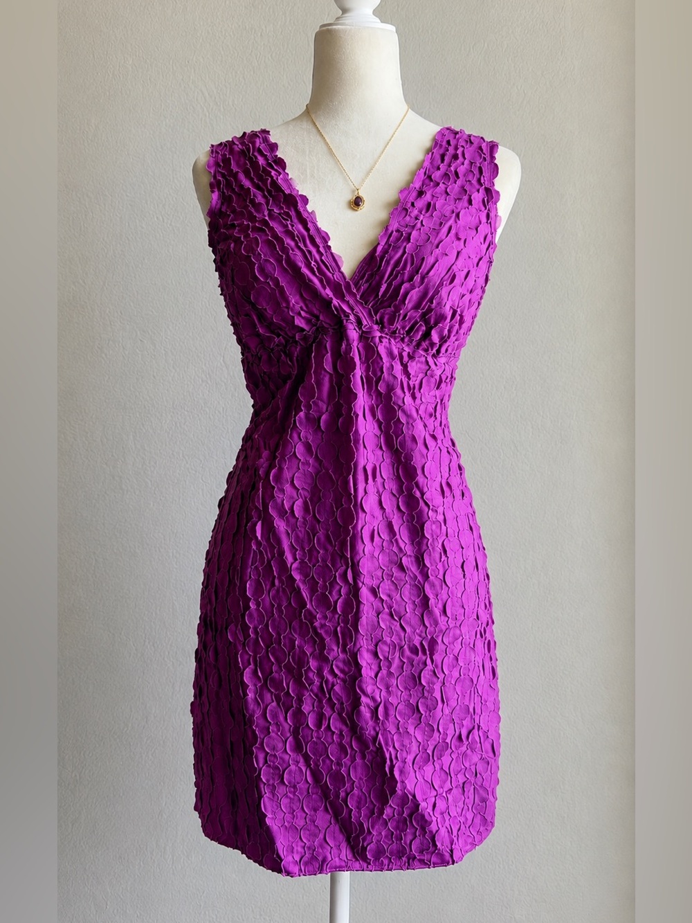 M.S.S.P Vintage Purple Textured Ruffle V-Neck Dress NWT Size S